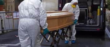 au refuzat internarea