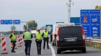 romanii tranzita ungaria