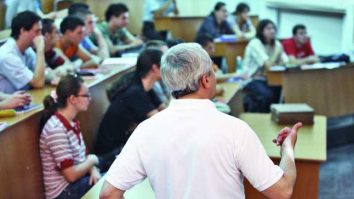 cercetătorii profesorii universitari diaspora