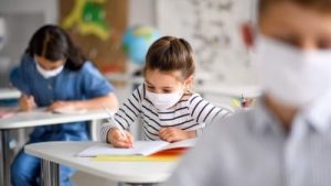 se redeschid scolile