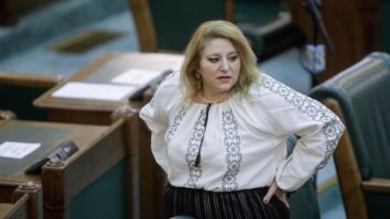 diana sosoaca exclusa