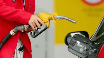 cresc preturile la benzina in Italia