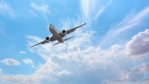 companie aeriana blocheaza clientii