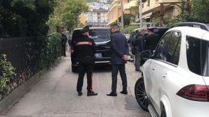 crima sinucidere Pescara