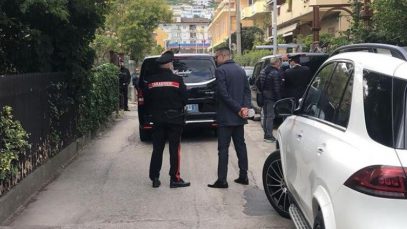 crima sinucidere Pescara