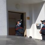 i-a taiat gâtul partenerei de 71 de ani la Taranto