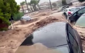 masini inundatii italia