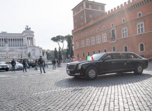 coloana oficiala biden roma