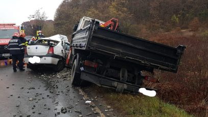 accident fetita orfana