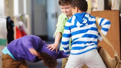 caz bullying despagubiri