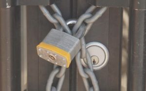 sechestru apartamente