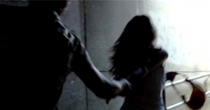 romanca atacata cu acid la Roma