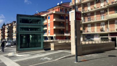 tentativa de viol la metrou Roma