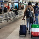 fuga italienilor in strainatate creste