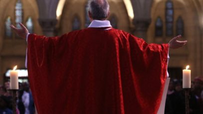 preot predica anti vaccin