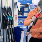 Benzina în Italia va costa sub doi euro