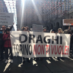 Draghi huiduit la Torino