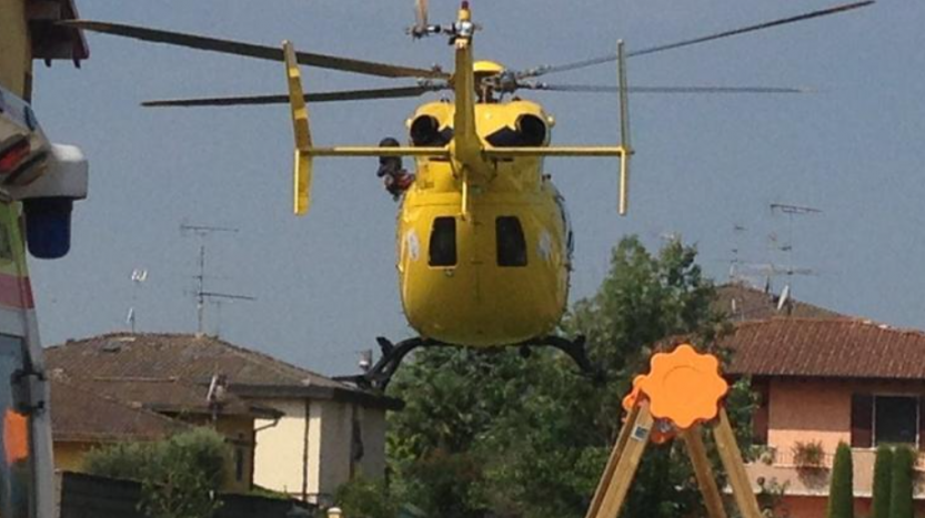 Muncitor român a căzut de la 10 metri înălțime