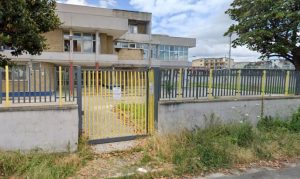 profesor injunghiat italia