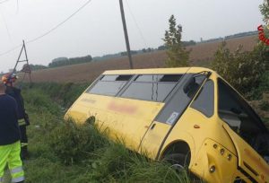microbuz italia accident