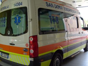 Italia mort tromboze cerebrale