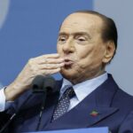 Berlusconi lovit de leucemie
