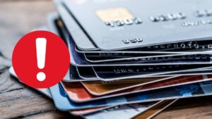 Italia victimă carduri plată pericol