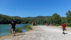 Înoată în lac și dispare sub apă: victima este Daniel Botos